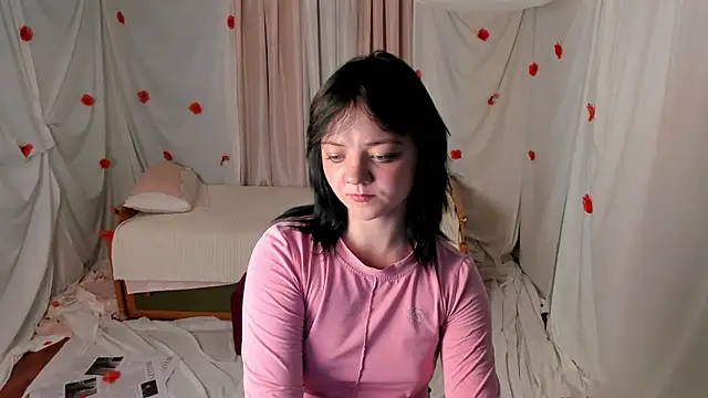 Crazykitta online show from 07-07-26, 02:47