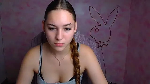Holly Mooon  online show from 07-07-26, 05:21