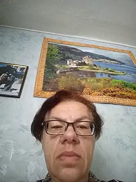 Olena72531 online show from 07-16-26, 06:52