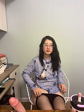 weiwei103 online show from 07-12-26, 02:41