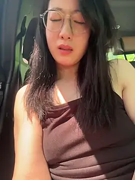 weiwei103 online show from 07-19-26, 03:32