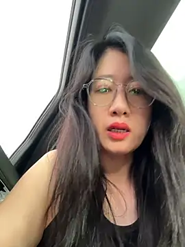 weiwei103 online show from 07-20-26, 02:04