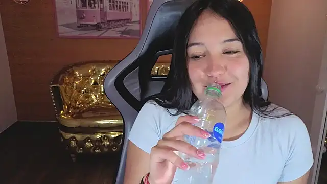 alisson sweet t online show from 07-21-26, 08:00