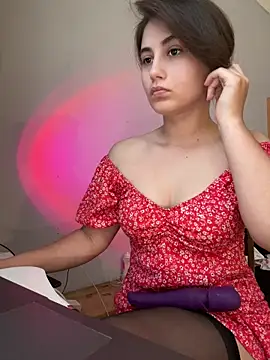 Snapshot of smallJinny chatting on 07-19-26, 11:25 smallJinny online show from 07-19-26, 11:25