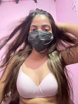 Miss Pretty011 online show from 07-18-26, 11:03