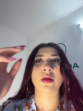 Nahomy benet online show from 07-25-26, 11:08
