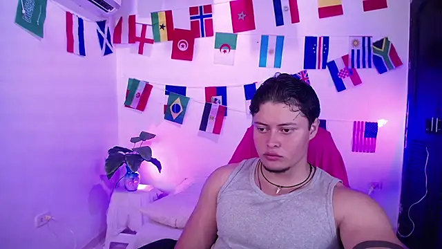 fucking bear  online show from 07-05-26, 12:12