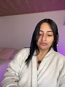 NandaVixen online show from 07-19-26, 11:41