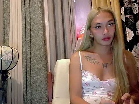 sweet kween95 online show from 06-28-26, 08:37