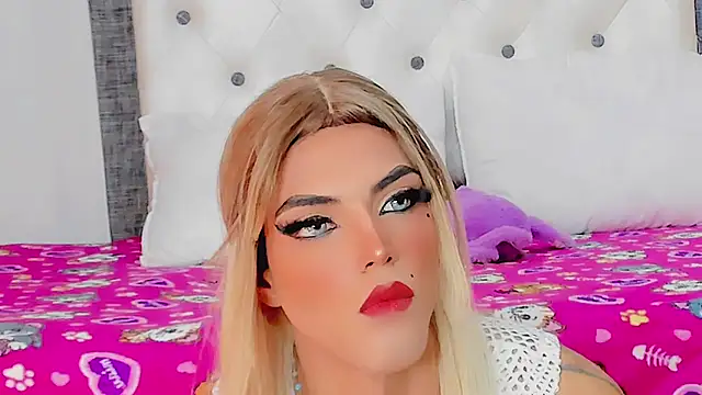 esmeraldasexycutee online show from 07-02-26, 05:52