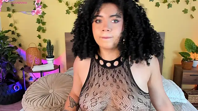 EbonnyRosse online show from 07-22-26, 08:44