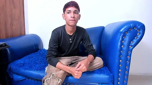 Joseph18  online show from 07-10-26, 12:41