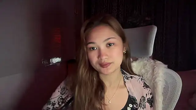 Snapshot of MariellaBerte chatting on 07-15-26, 02:11 MariellaBerte online show from 07-15-26, 02:11