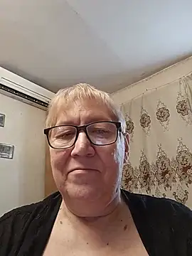 Molli1408 online show from 07-28-26, 02:13