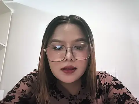 missprettyxx online show from 07-09-26, 01:04