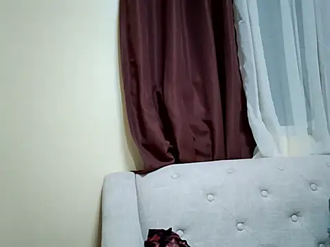 missprettyxx online show from 07-27-26, 03:41