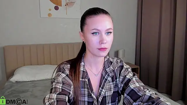 Cirilla Rose online show from 07-19-26, 04:05