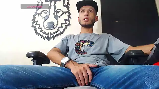 WOLFMONSTERDICK online show from 03-20-25, 01:35
