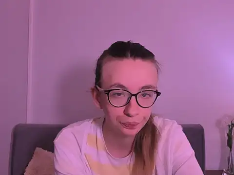Snapshot of AnnaNatural chatting on 07-29-26, 03:54 AnnaNatural online show from 07-29-26, 03:54