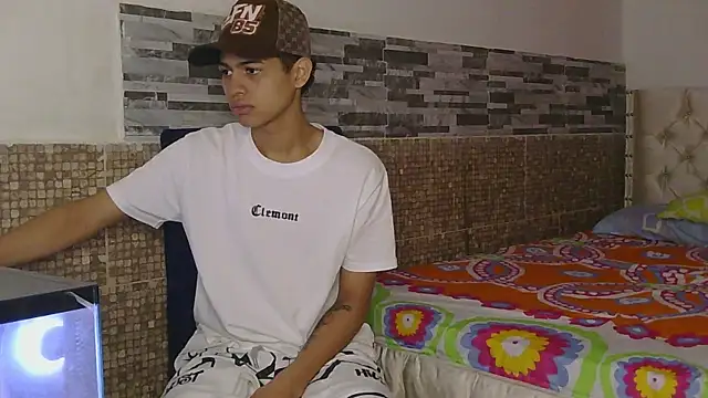 nico viper07 online show from 07-20-26, 02:52