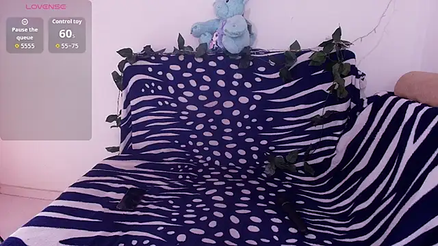 Arii rosee online show from 07-23-26, 10:51
