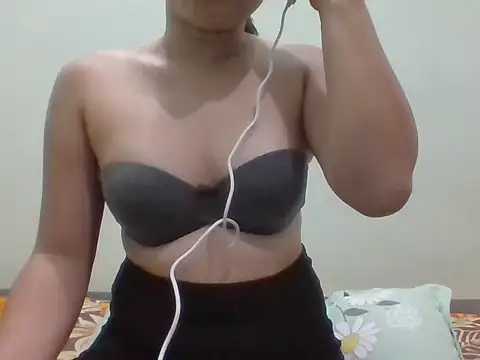 Hot moanna online show from 07-08-26, 07:46