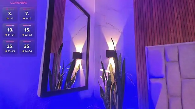 SckarletBloom online show from 07-10-26, 03:00