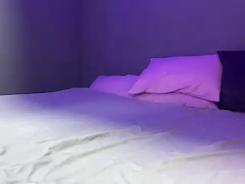 katie cutie online show from 07-08-26, 12:42
