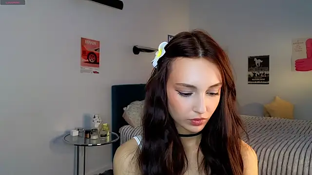 thisskiss online show from 07-23-26, 05:44