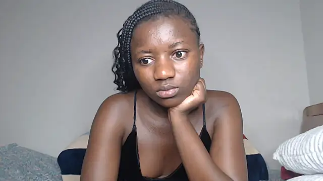Snapshot of Pixie-Baby chatting on 07-28-26, 06:07 Pixie-Baby online show from 07-28-26, 06:07