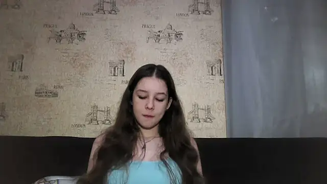 ElinoreHuxman online show from 07-28-26, 07:15