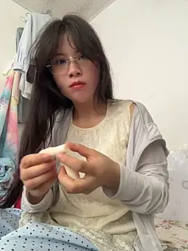 qianqian2026 online show from 06-30-26, 02:12