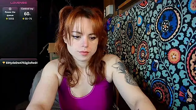 ElinaLaverins online show from 07-22-26, 02:47