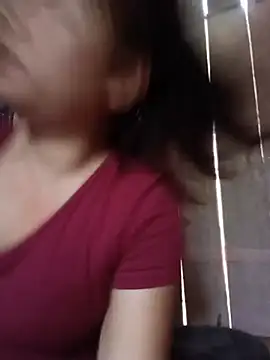 Vivy-1 online show from 07-17-26, 05:14