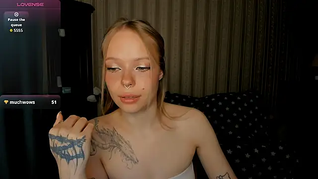 lovemelulu online show from 07-10-26, 07:12
