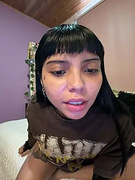 AlanaStormm online show from 07-10-26, 11:57