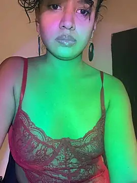 Snapshot of xnoiawell chatting on 07-15-26, 02:44 xnoiawell online show from 07-15-26, 02:44