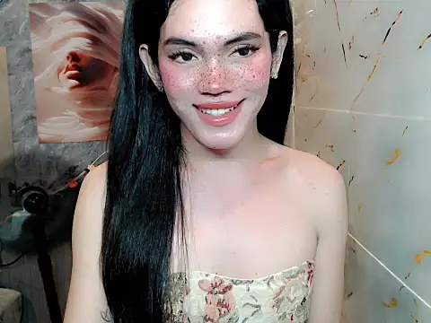 Crisgwapa08 online show from 07-13-26, 10:18