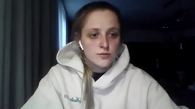 LeaWetGirl online show from 07-11-26, 06:32