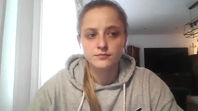LeaWetGirl online show from 07-20-26, 04:42