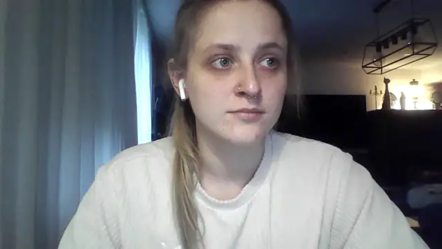 LeaWetGirl online show from 07-26-26, 04:47