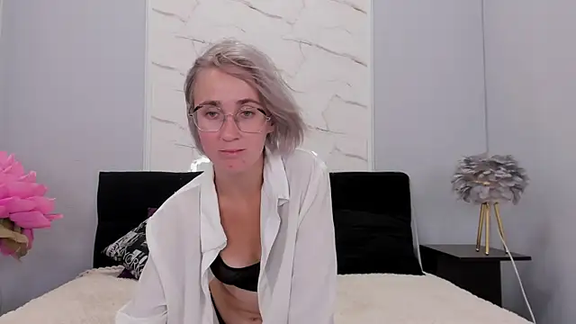 EvaSix online show from 07-28-26, 06:31