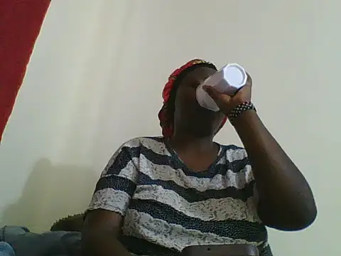 sweetrozie online show from 07-23-26, 02:59