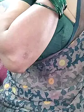 Honey-Couples online show from 07-01-26, 03:19