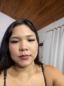 kiaradolls online show from 07-16-26, 01:00
