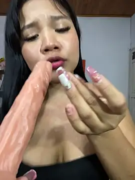 kiaradolls online show from 07-19-26, 02:48