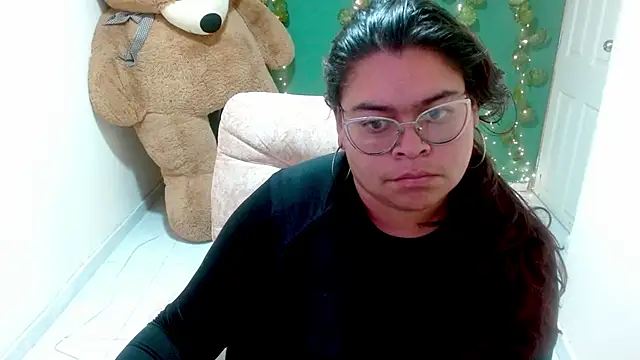 Snapshot of xiomara1609 chatting on 07-09-26, 07:40 xiomara1609 online show from 07-09-26, 07:40