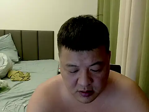 zhang1118 online show from 07-06-26, 03:14