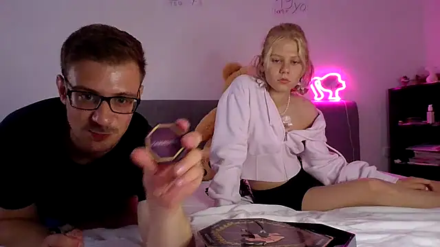 SophieCline online show from 07-18-26, 07:28
