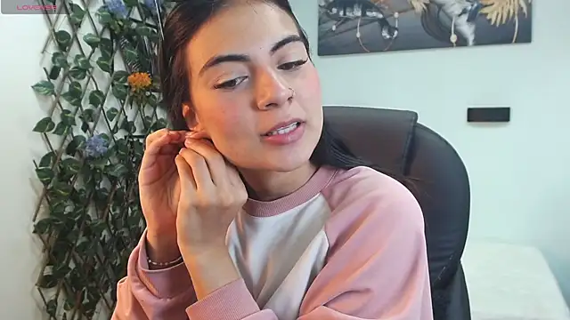 Jade Aitana online show from 07-04-26, 08:26